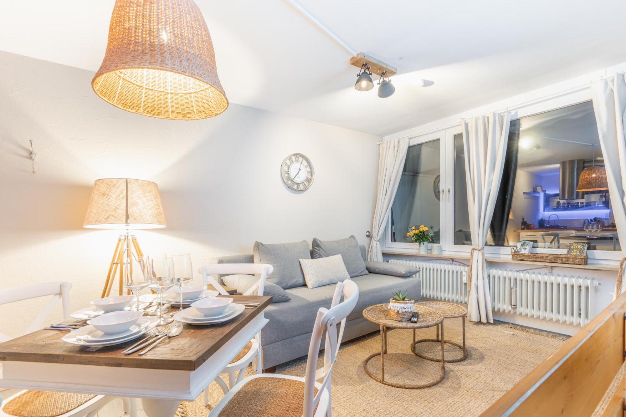 Seeblick-Oase Istayunixi Seenaehe-Sauna-Balkon-Netflix-Parkplatz Ohningen Exterior photo